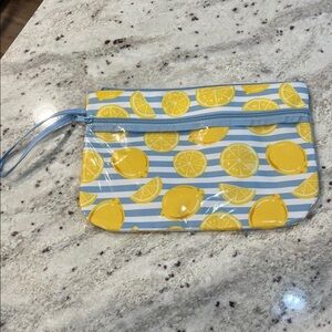 Lemon Print Wristlet Wet Pouch